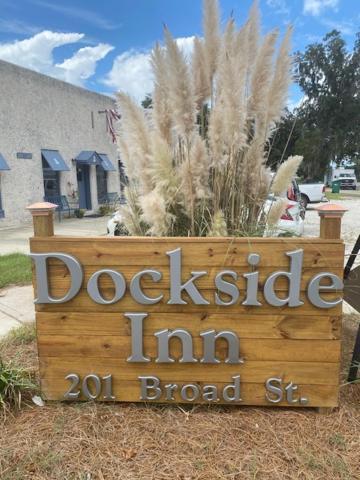 Darien Dockside Inn 外观 照片